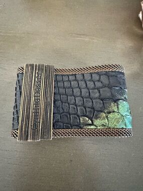 Iridescent Black & Green Leather bracelet